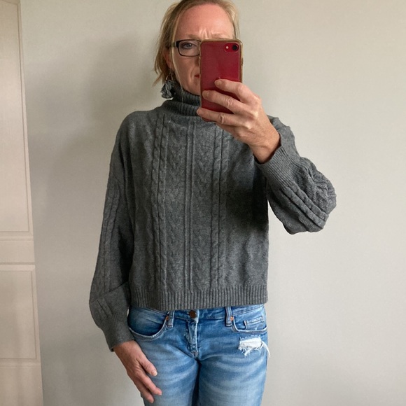 Grey Cable Knit Cropped Turtleneck Sweater - Picture 6 of 9